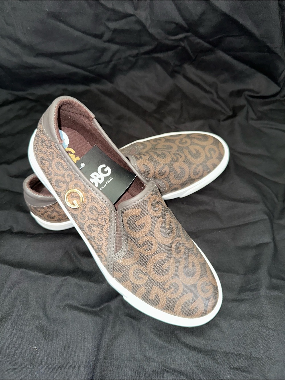 GBG Los Angeles Brown Patterned Slip-On Sneakers nwt! Size 9